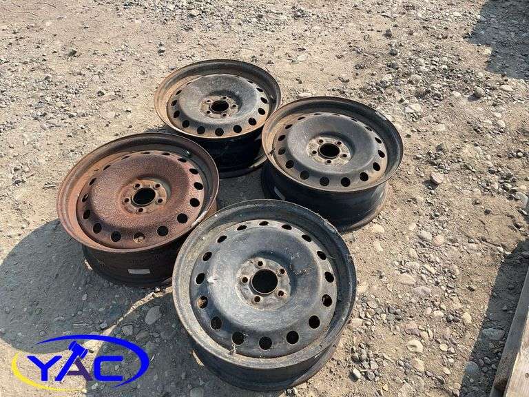 4- 18" Black Rims