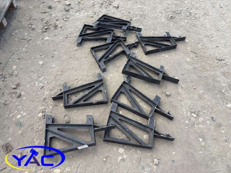 Deck Seating Brackets