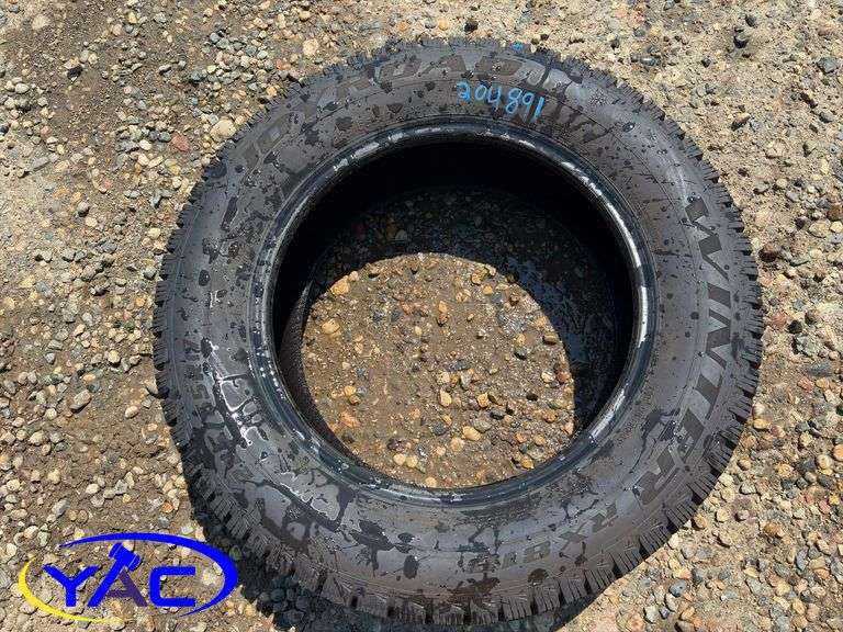 4- 225/65R17 Tires (BUYER MUST PAY 4X THE BID PRICE)
