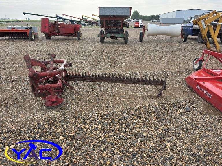 MASSEY FERGUSON SICKLE MOWER