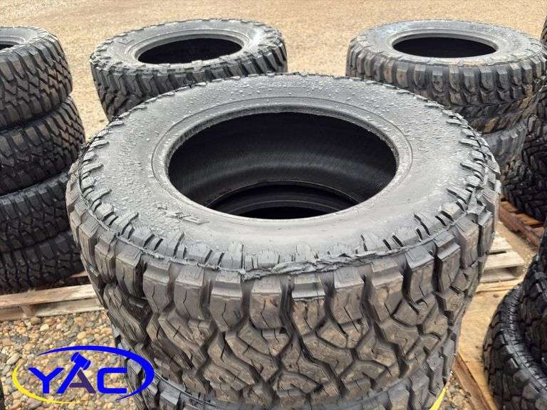 4- 35x12.50R18 Tires (BIDDER MUST PAY 4X THE BID PRICE)