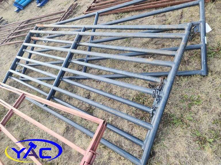 3- 2"10' 2W Heavy Duty Corral Gate (400 Series 5 Rail)