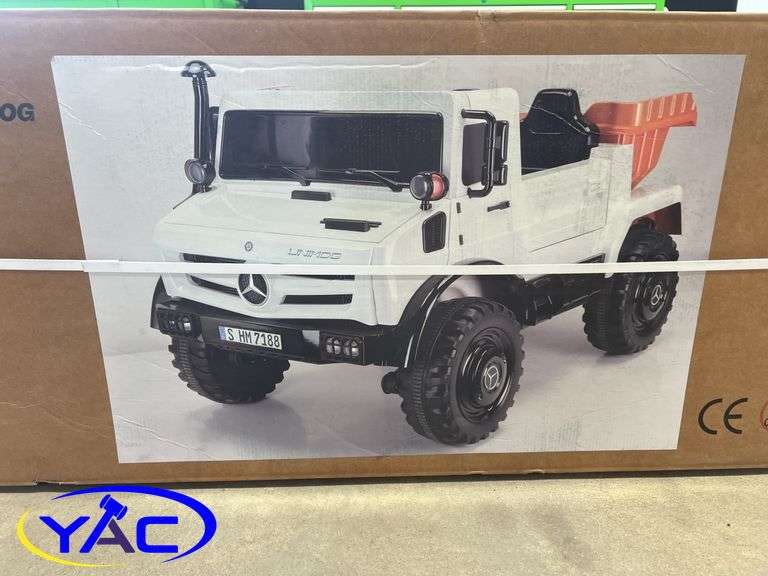 Electric Mercedes-Benz Unimog Kids