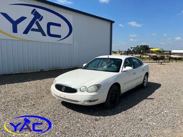 2005  BUICK  ALLURE CX