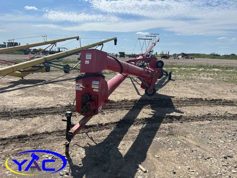 WHEATHEART 10X72 SWING AWAY AUGER
