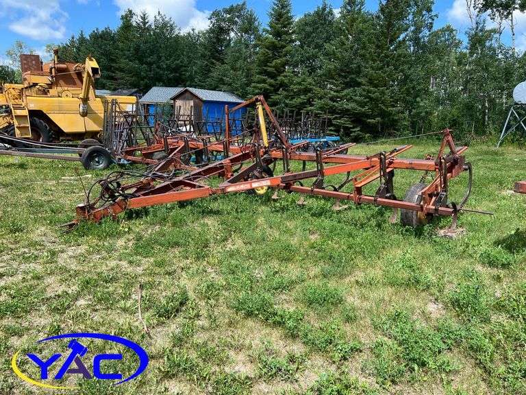 Cultivator