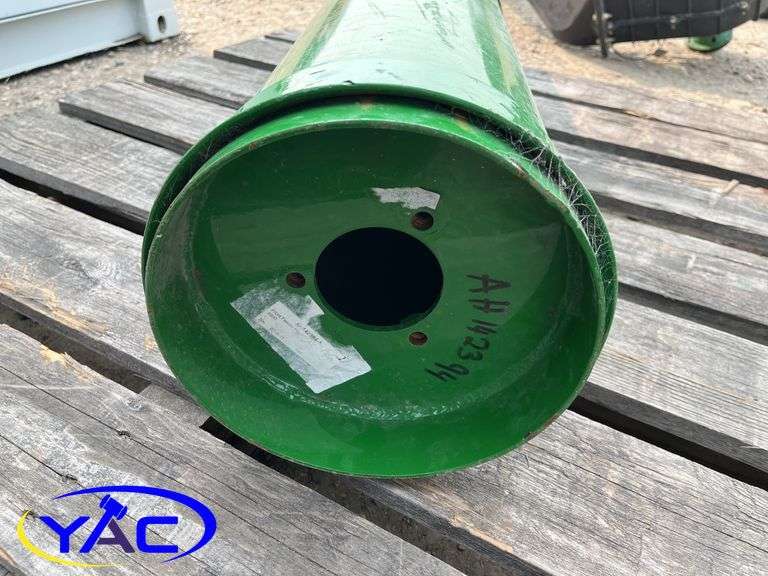 John Deere Feeder House Feeder Chain Drum P#AH142394