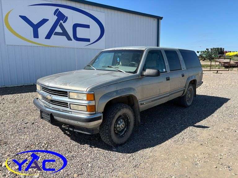 1994 CHEV SUBURBAN K/V 20/2500 4WD