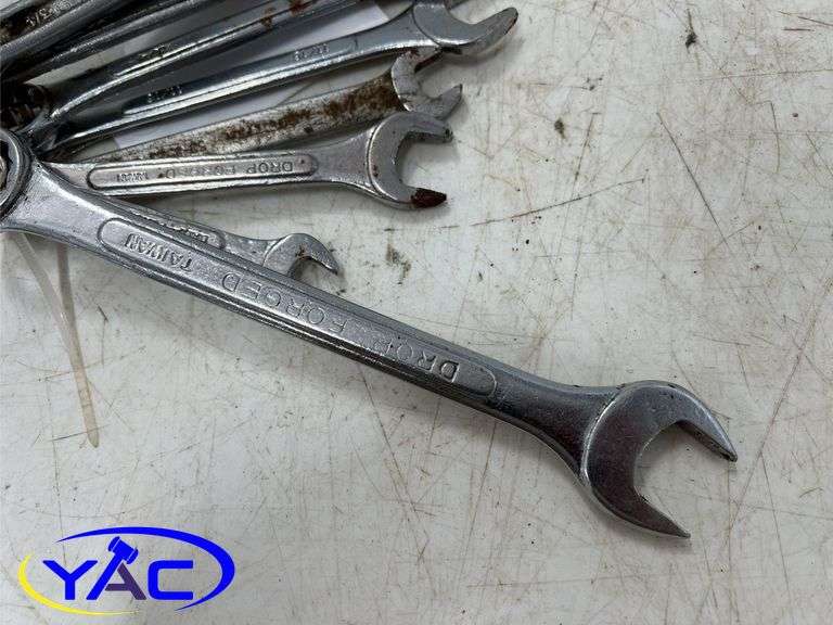 Standard Wrenches 3/4" - 3/8"