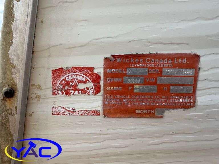 1976 CABIN TRAILER METAL