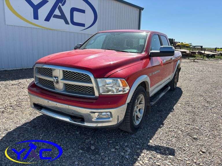 2012  DODGE  RAM 1500 CREW CAB 4WD
