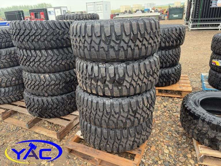 4- 35x12.50R18 Tires (BIDDER MUST PAY 4X THE BID PRICE)