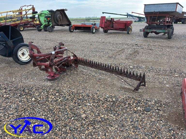 MASSEY FERGUSON SICKLE MOWER