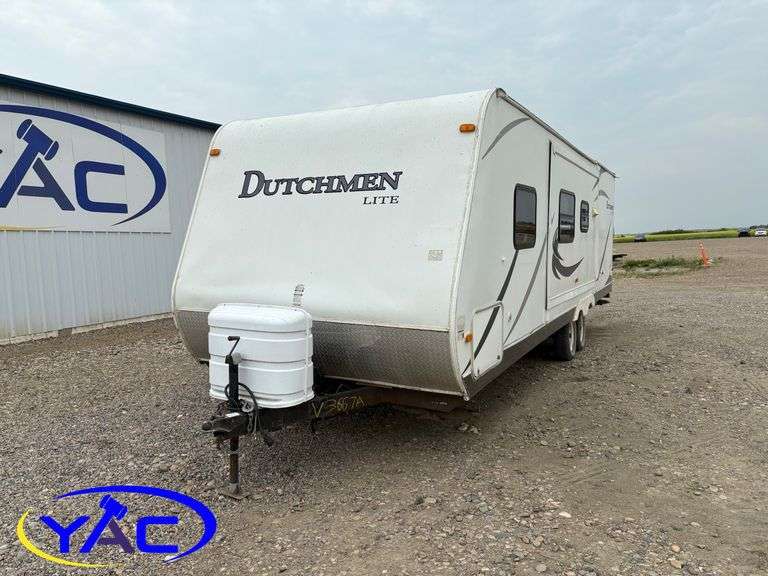 2010  DUTCHMEN V3667A  28GGS TRAVEL TRAILER