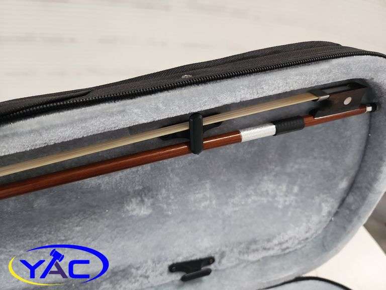 Violin Adult 4/4 Size W/ Case & Bow