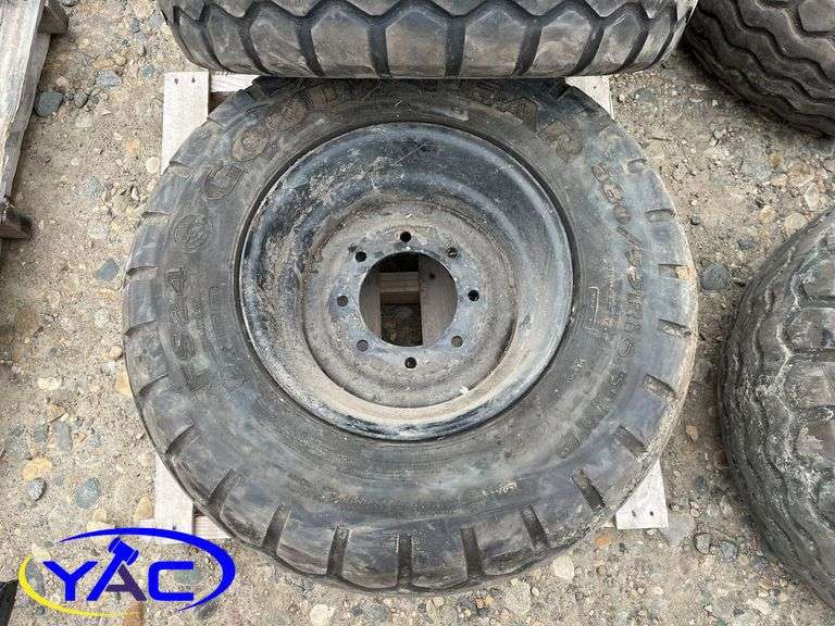 4- 380/55R16.5 Rim & Tires