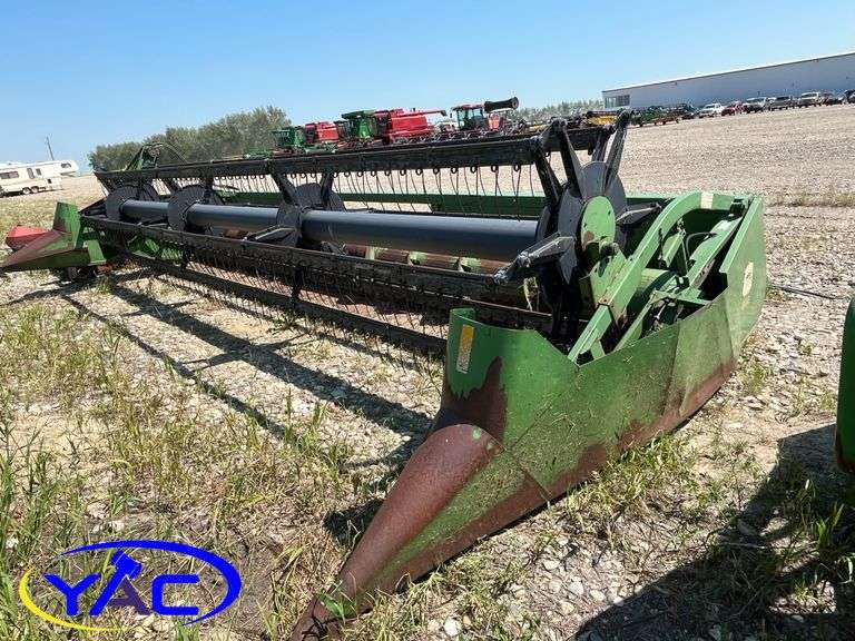 JOHN DEERE 222 FLEX HEADER 22'