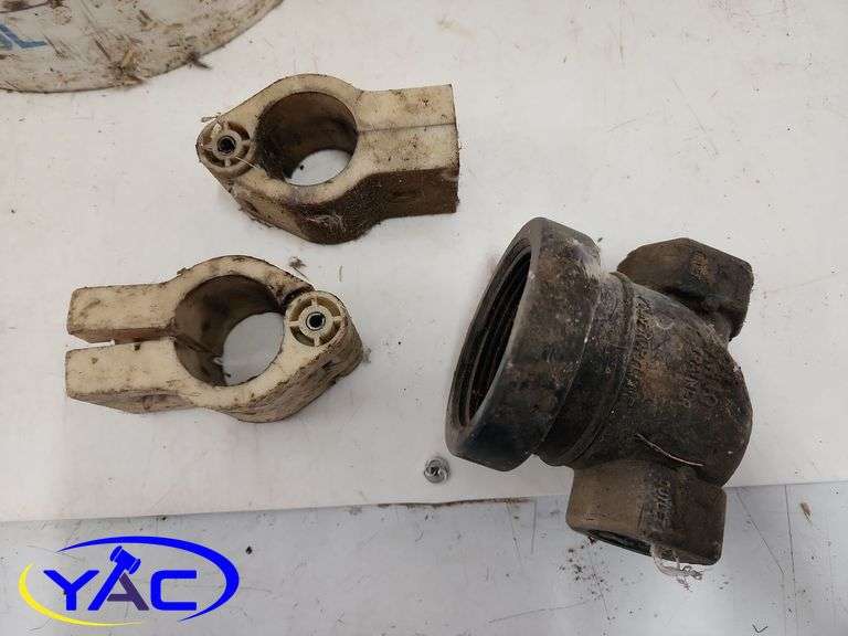 John Deere 9600 Combine Pickup Header Teeth Holders