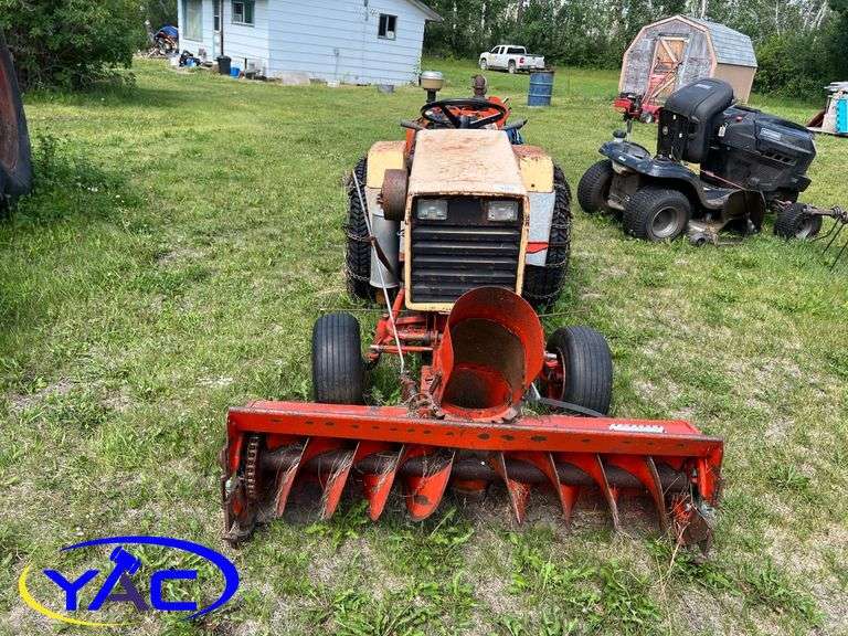 Case IH Hydraulic Drive 446 Lawn Tractor