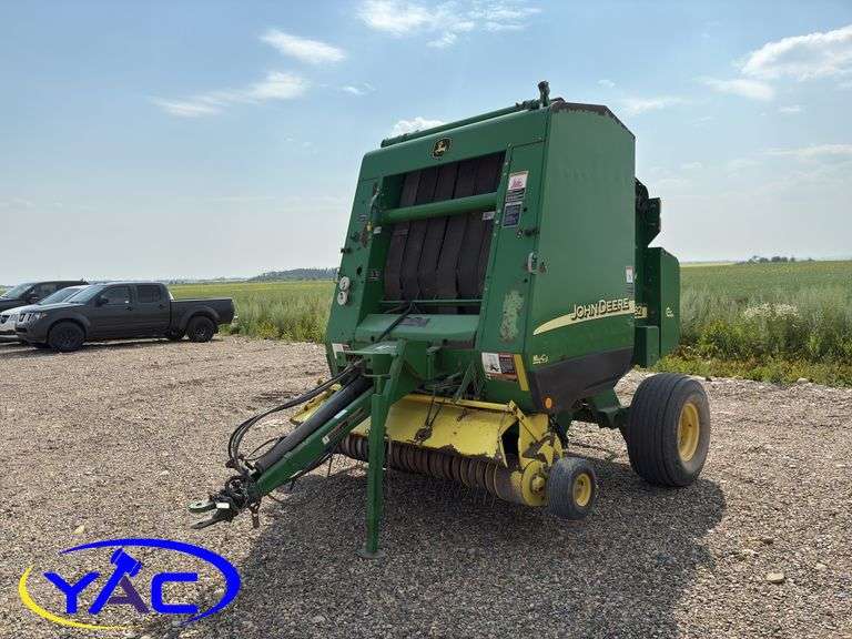 JOHN DEERE 582 SILAGE SPECIAL ROUND BALER