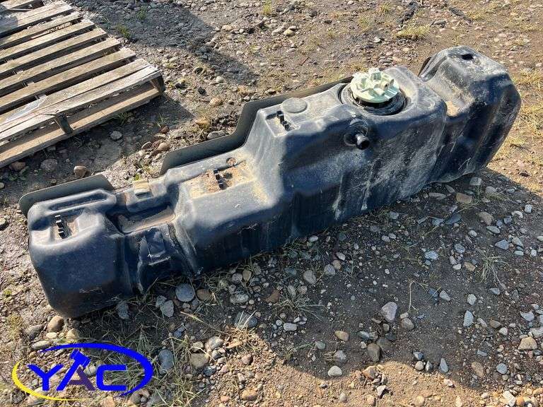 Fuel Tank Off 2015 GMC 3500