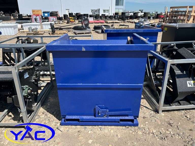Self-Dumping Hopper