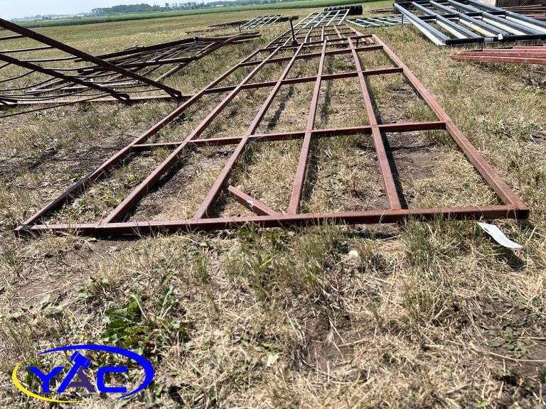 14' x 4.5' Gate