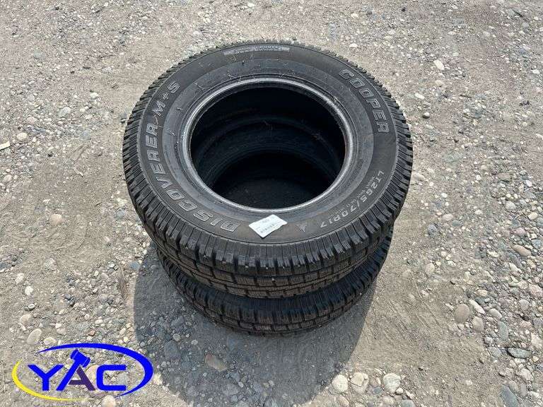 2- Cooper Tires LT 265/70R17 Tires Discover Mud & Snow