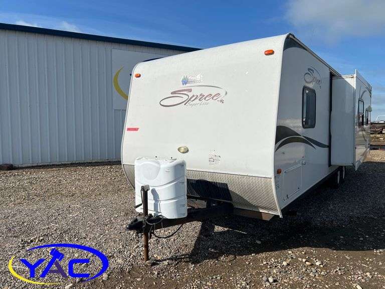 2012  KZ  SPREE BUMPER HITCH CAMPER
