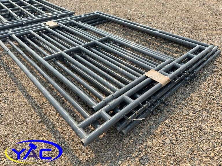 4- 9'6 Magnum Framed Gate (BUYER MUST PAY 4X THE BID PRICE)