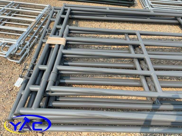 4- 9'6 Magnum Framed Gate (BUYER MUST PAY 4X THE BID PRICE)