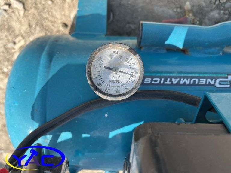 Makita Compressor - NOT WORKING
