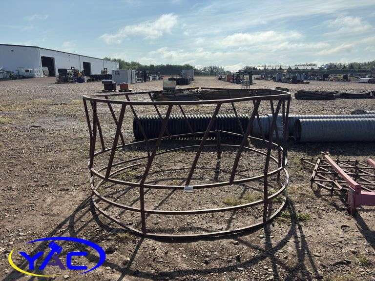 Round Bale Feeder