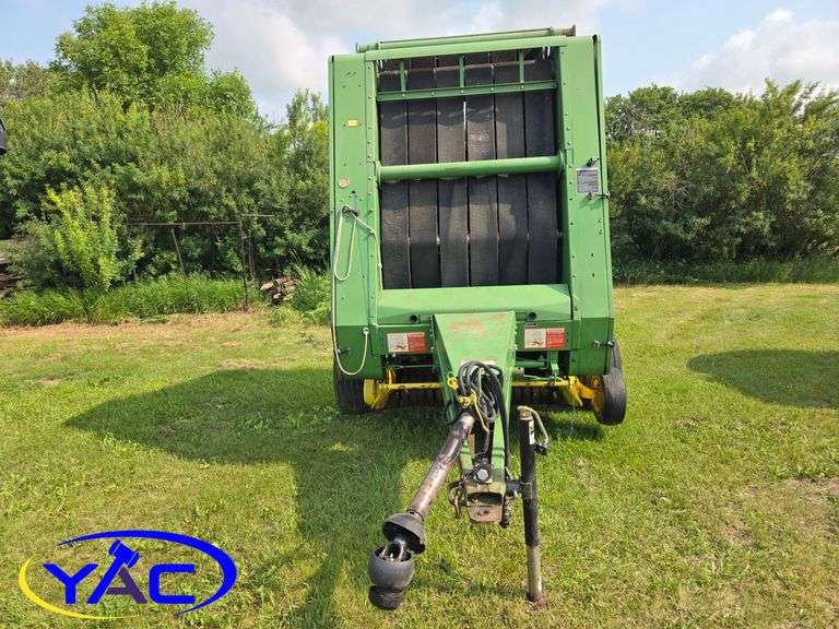 JOHN DEERE 430 ROUND BALER