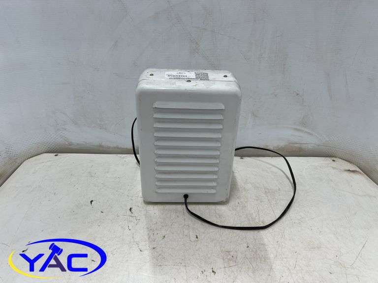 Plug In Heater