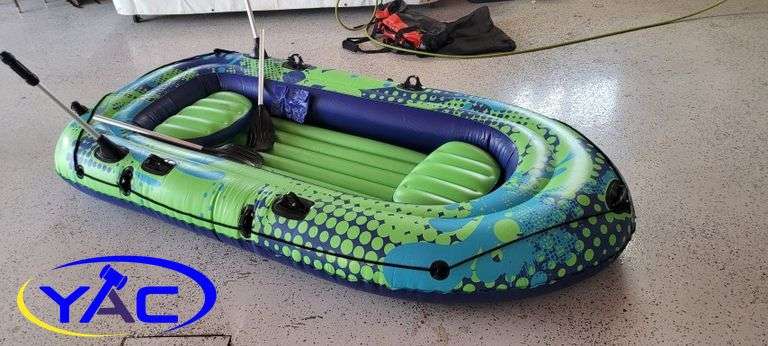 Inflatable Boat W/ Paddles