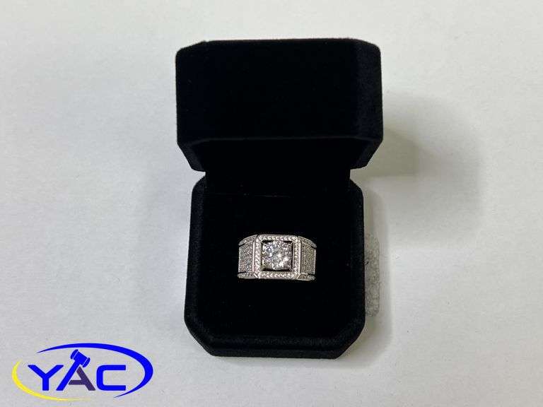 925S Simulated Diamond Man's Ring - Size 10