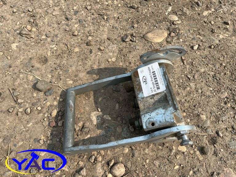John Deere Single Point Coupler