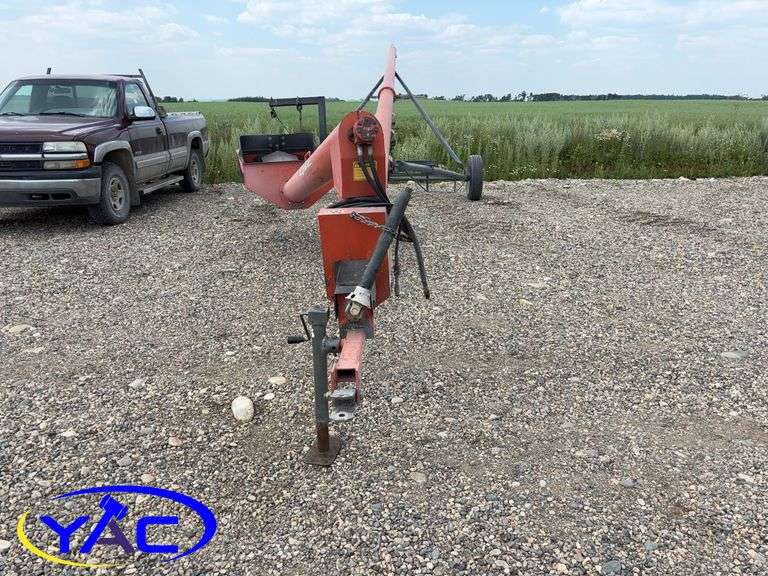 BRANDT 8X50 SWING AWAY AUGER