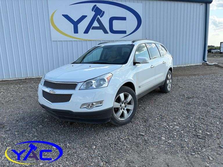 2010 CHEV TRAVERSE LTZ AWD