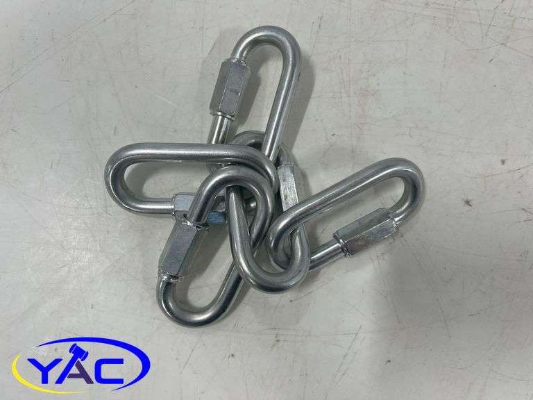 Snap & Screw Up Hooks, Double Swivel & Animal Warning