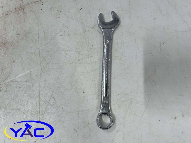 5/8" & 14 Wrenches, Garrity Value Lite Flashlights