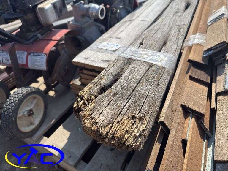 24pcs Barn Board 39" Long
