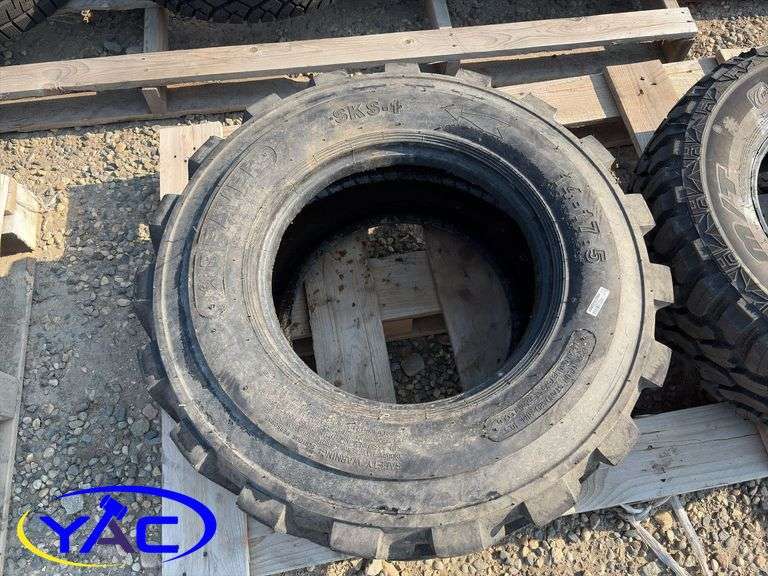 1- 14-17.5 Tire