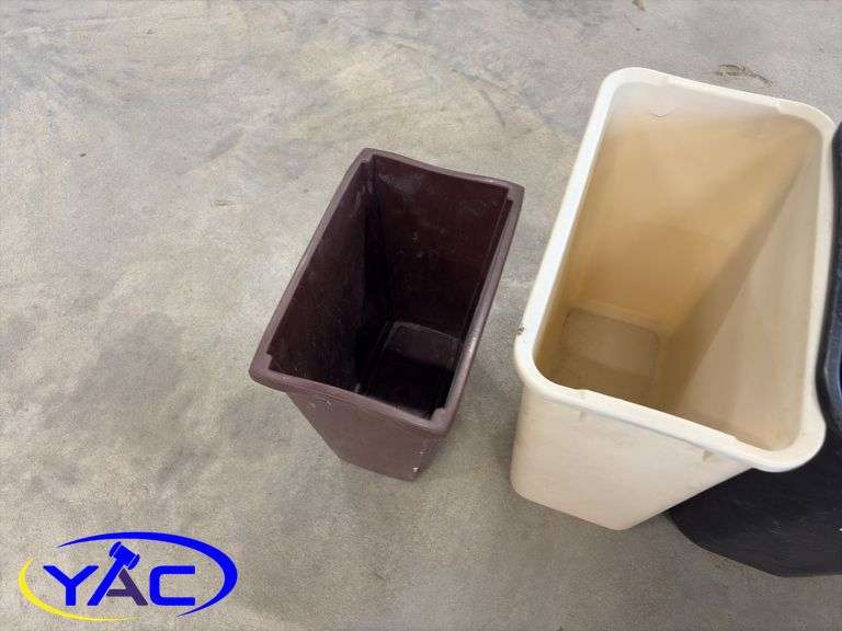 4- Office Garbage Cans