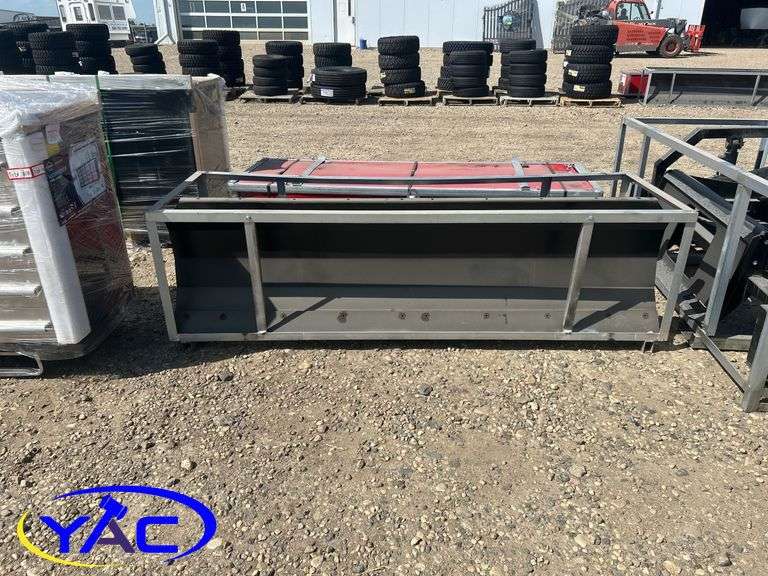 86" Snow Bucket