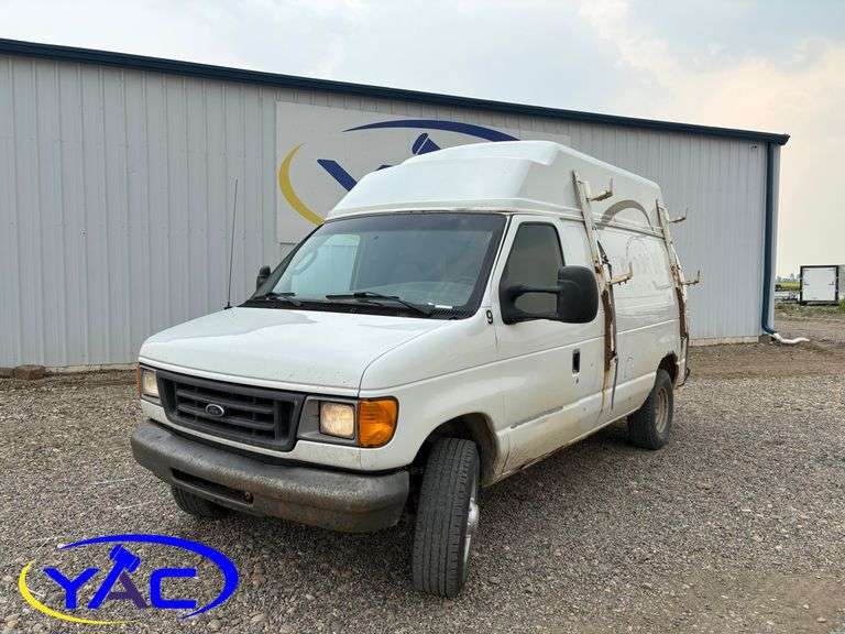 2007  FORD  E-250  2WD