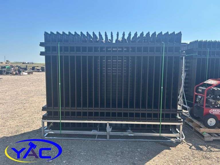 Wrought Iron Site Fencing (30 Pieces)