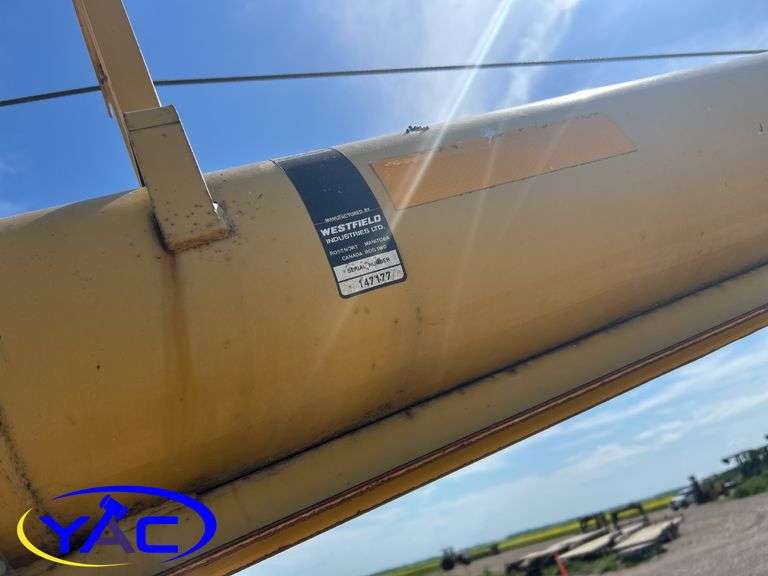 10"X61' WESTFIELD SWING AWAY AUGER