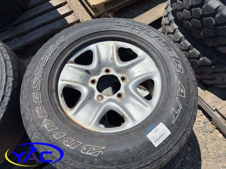 4- 255/70R18 Tires & Rims Off Of A Dodge